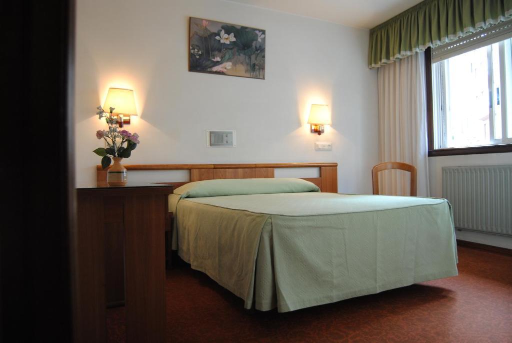 Hostal Palas Ла Коруня Екстериор снимка