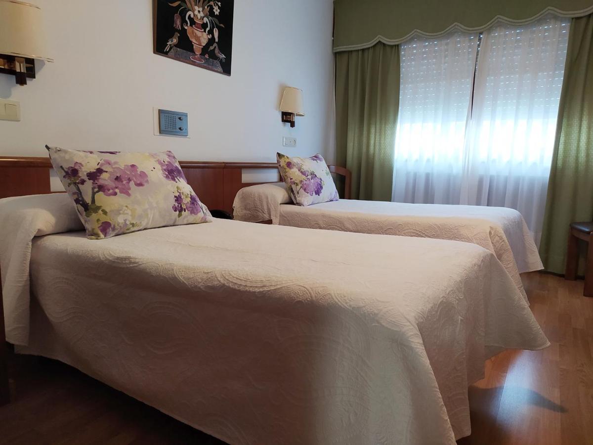 Hostal Palas Ла Коруня Екстериор снимка